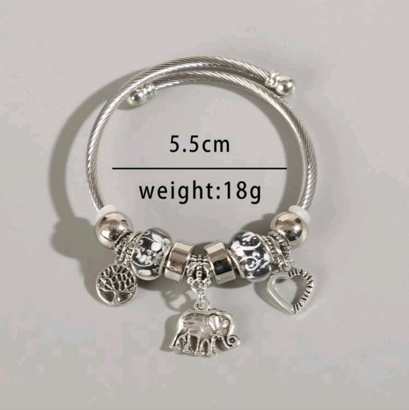Elephant 🐘 Charm bracelet - Picture 3 of 5